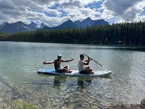 Lake Louise Tour-Limousine & Shuttle place picture
